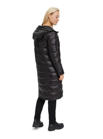 AMBER & JUNE Steppmantel in Schwarz