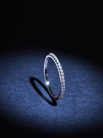 DIAMANTA Witgouden ring "Iona" met diamanten