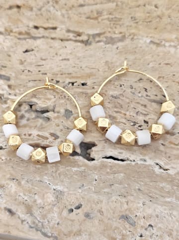 Nakkash Vergulde creolen met parelmoer