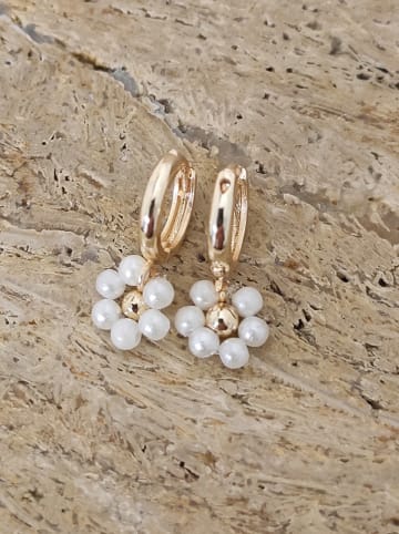 Nakkash Vergulde oorringen met sierparels