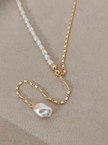 Luja Bijoux Pozłacany naszyjnik z perłami syntetycznymi