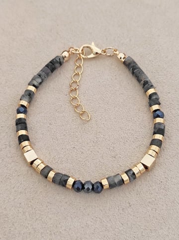 Nakkash Pozłacana bransoletka z perłami syntetycznymi