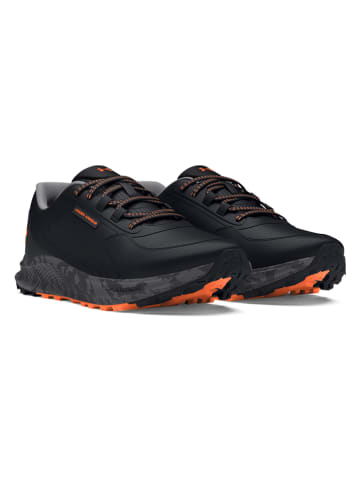 Under Armour Laufschuhe "Charged Bandit TR 3" in Schwarz