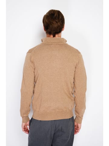 William de Faye Cardigan in Camel