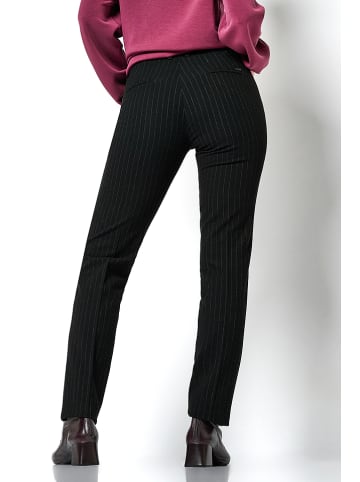 Toni Hose in Schwarz