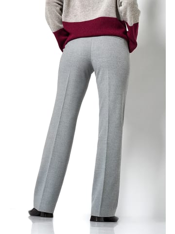 Toni Hose in Grau
