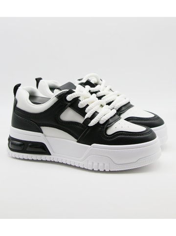 Belucci Sneakers in Schwarz/ Weiß