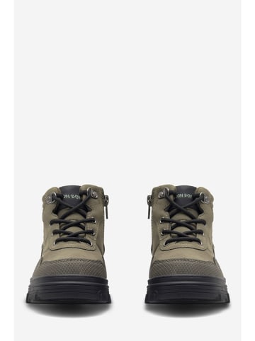 Action Boy Boots in Khaki