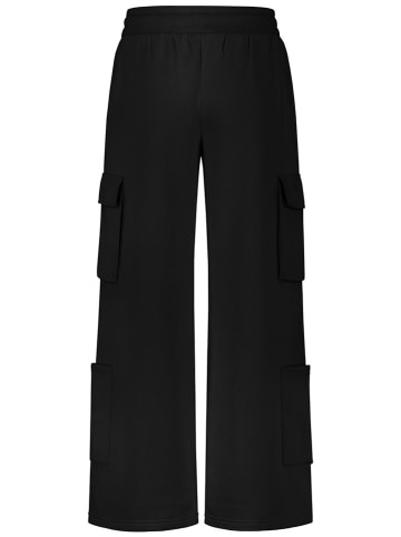 Sublevel Cargohose in Schwarz