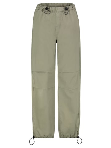 Sublevel Cargohose in Khaki