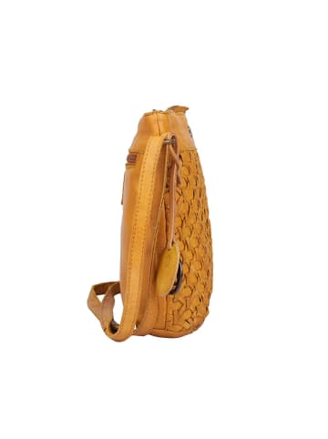 Bellicci Leren schoudertas "Pamila" mosterdgeel - (B)23 x (H)24 x (D)8 cm