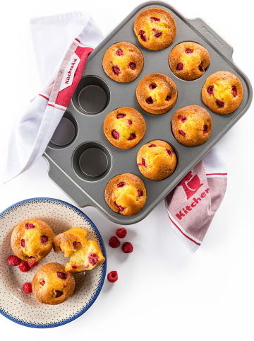 KitchenAid Muffinform  in Grau