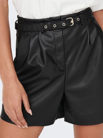 ONLY Shorts in Schwarz
