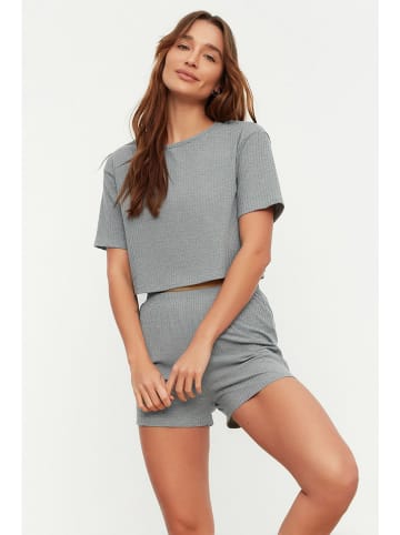 trendyol Pyjama in Grau
