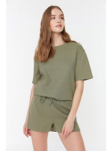 trendyol Pyjama in Oliv