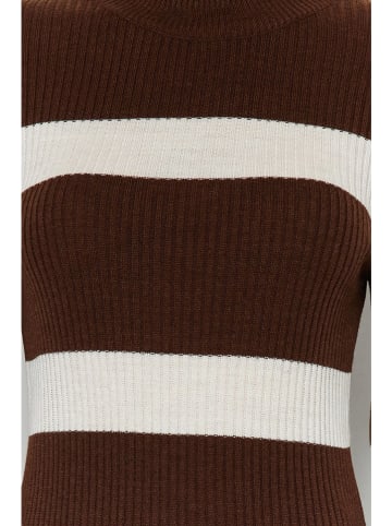 trendyol Strickkleid in Dunkelbraun/ Creme