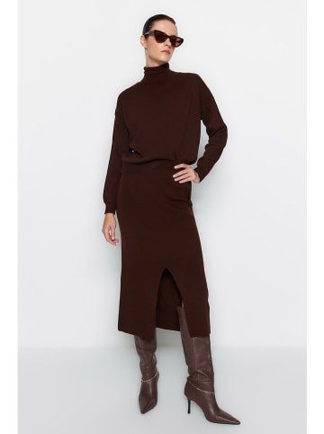 trendyol 2-delige outfit donkerbruin