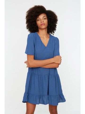 trendyol Kleid in Blau