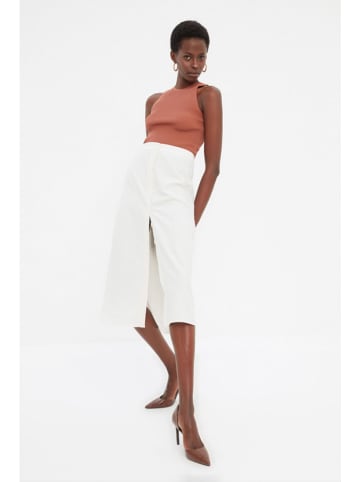 trendyol Top in Braun