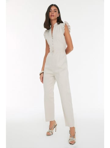 trendyol Jumpsuit in Creme