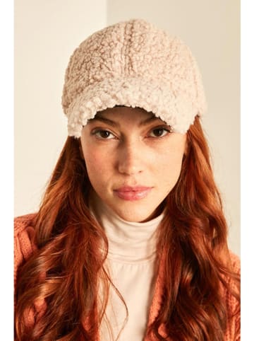 Shaka Cap in Creme