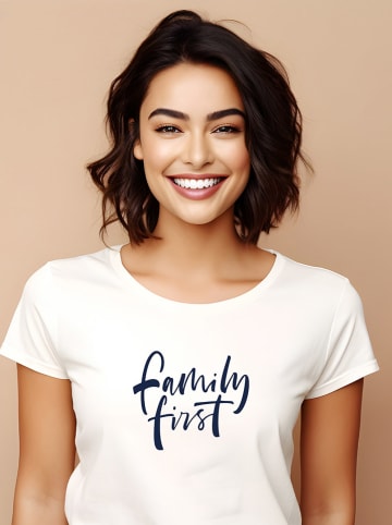 WOOOP Koszulka "Family First" w kolorze białym