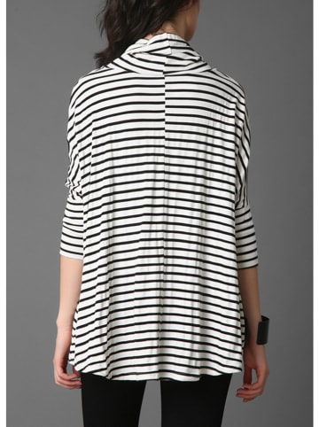 Milan Kiss Longsleeve in Weiß/ Schwarz