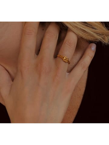 Les Petites Précieuses Pozłacany pierścionek