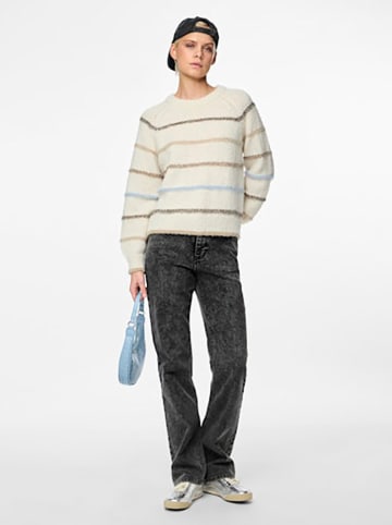 Pieces Pullover in Creme