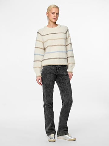 Pieces Pullover in Creme