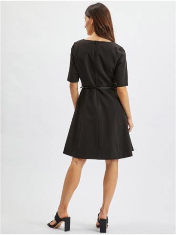 orsay Kleid in Schwarz