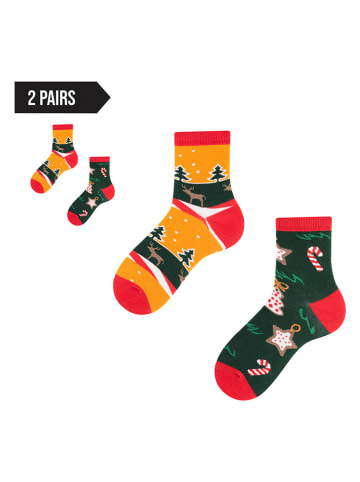 TODO SOCKS 2er-Set: Socken in Dunkelgrün/ Rot/ Orange