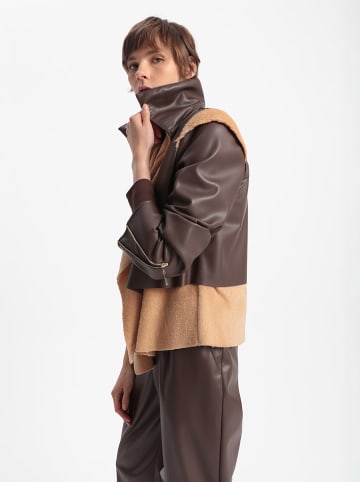BGN Übergangsjacke in Dunkelbraun/ Camel