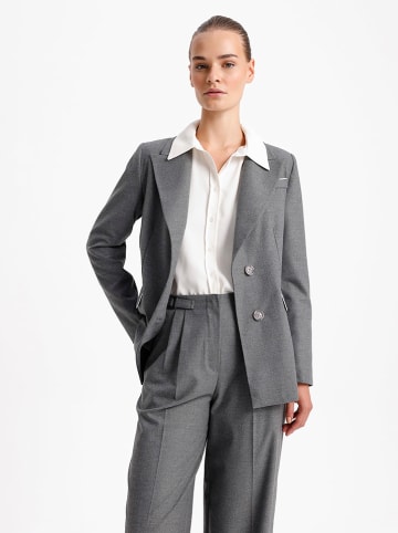 BGN Blazer in Grau