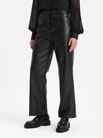 BGN Kunstlederhose in Schwarz