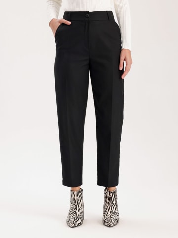 BGN Hose in Schwarz