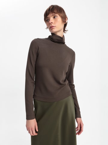 BGN Longsleeve in Dunkelgrün