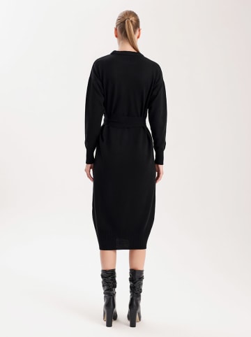 BGN Strickkleid in Schwarz
