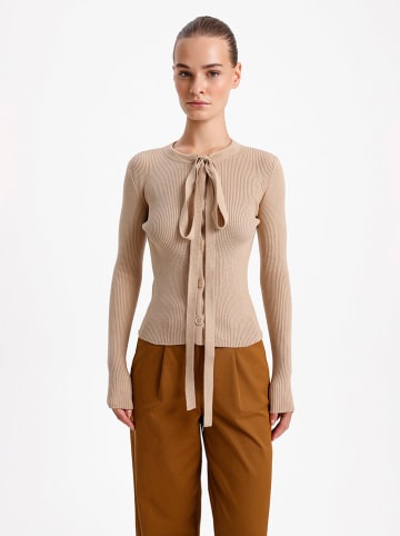BGN Cardigan in Beige