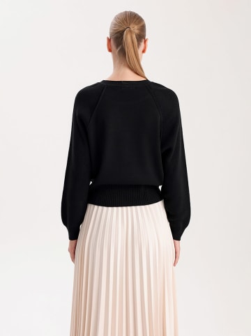 BGN Pullover in Schwarz