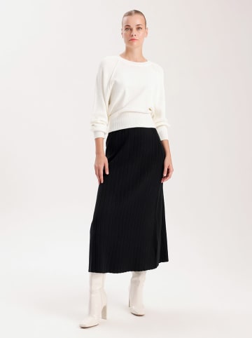 BGN Pullover in Creme
