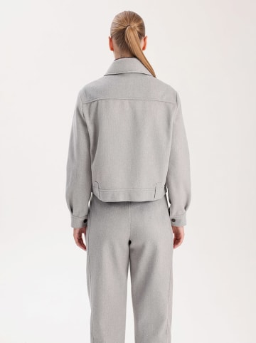 BGN Hemdjacke in Hellgrau
