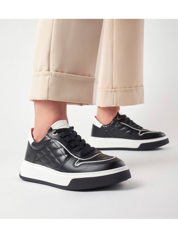 ALEXANDER SMITH Leder-Sneakers in Schwarz