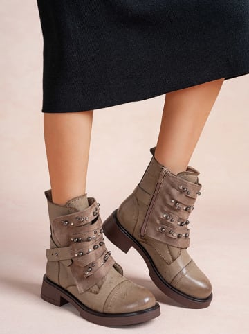 Foreverfolie Boots in Beige
