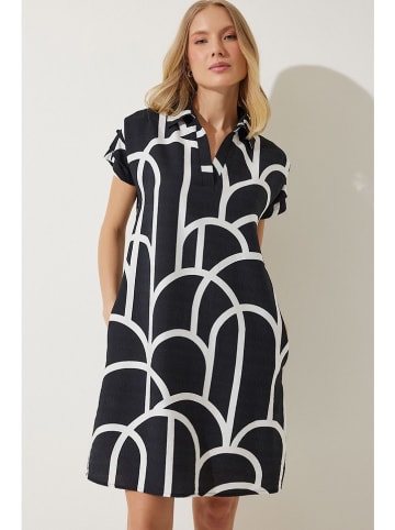Hapiness Istanbul Kleid in Schwarz/ Weiß