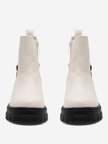 DeeZee Boots in Creme