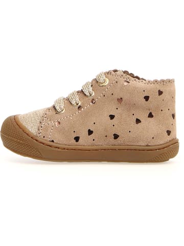 Naturino Skórzane buty "Cottins" w kolorze beżowym do nauki chodzenia