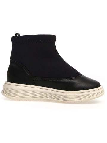 Naturino Ankle-Boots "Haly" in Schwarz