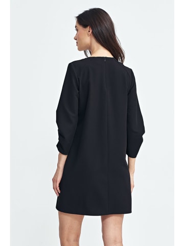 Nife Kleid in Schwarz