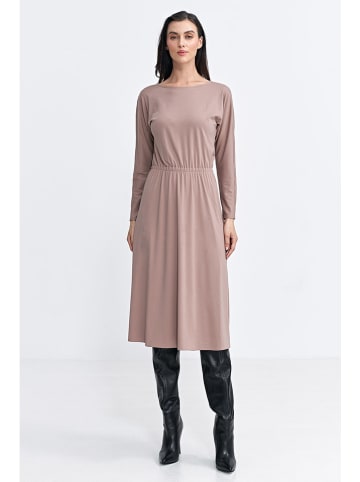 Nife Kleid in Beige
